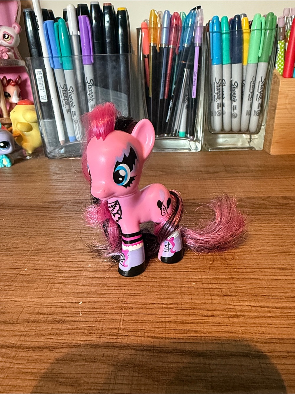 Ponymania pinkie pie gothic